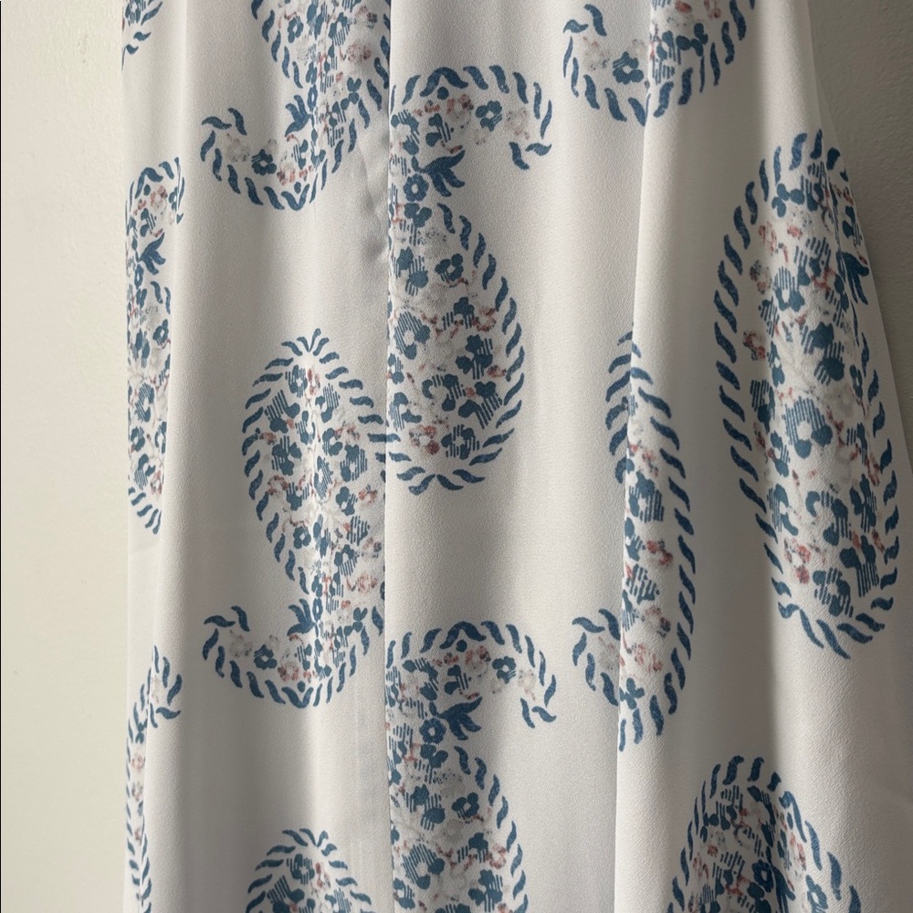 LOFT White Sleeveless Paisley-Print Camisole with Blue Accents - Picture 3 of 5